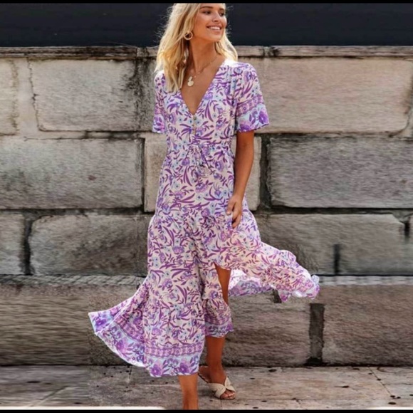 Jjwm Woman Dresses & Skirts - Beautiful Lilac & Light Blue Print Maxi Dress!